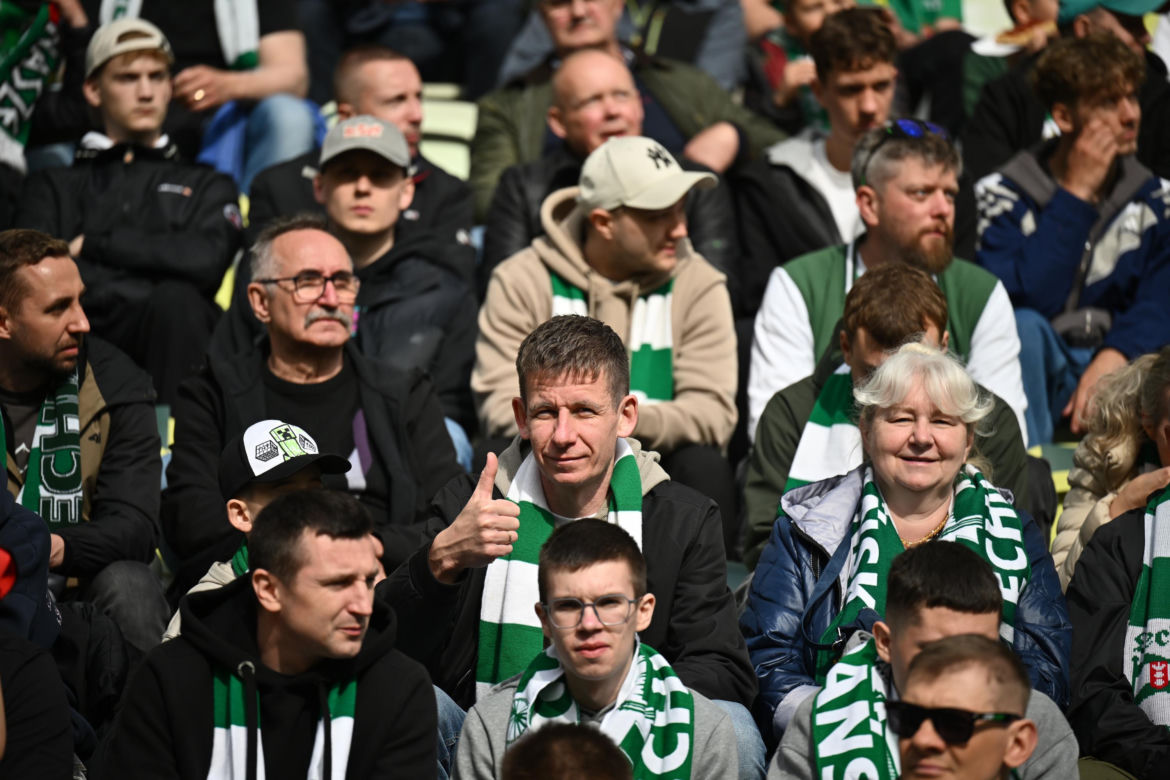 Lechia Gdańsk - Legia Warszawa: Zdjęcia kibiców z meczu 33. kolejki PKO BP Ekstraklasy