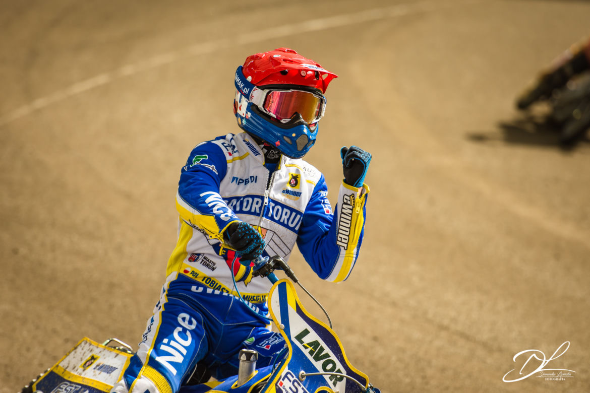 Apator Toruń pokonał Polonię Bydgoszcz. Tak wyglądały Derby Pomorza na Motoarenie
