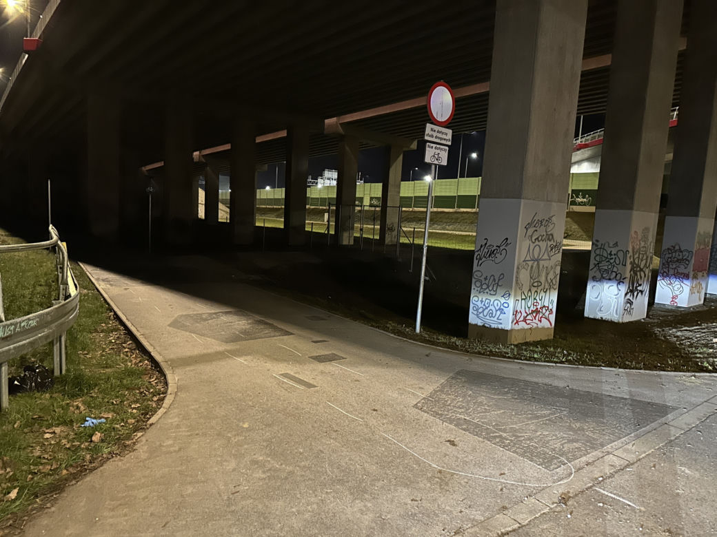 Seria samobójstw w Warszawie. Co się dzieje?