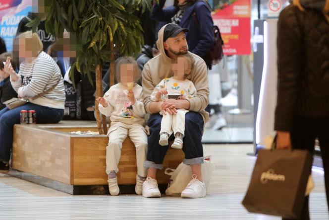 Agnieszka Kaczorowska zabiera ojcu dzieci na święta