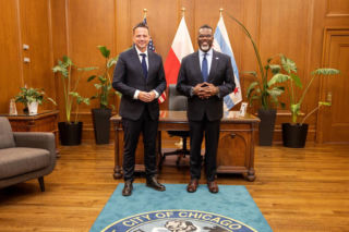 Prezydent Warszawy wpadł do Chicago. Namawiał do studiowania w Polsce 