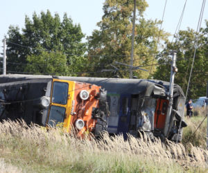 Wstrząsające zdjęcia z katastrofy kolejowej na Mazowszu