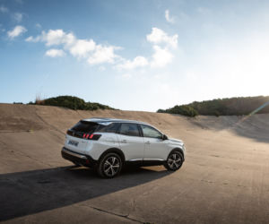 Peugeot 508 Hybrid i Peugeot 3008 Hybrid4