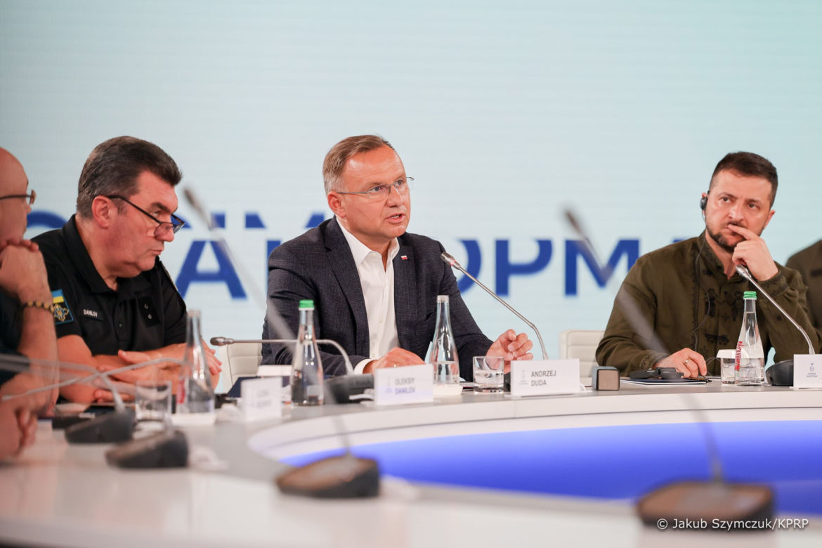 Andrzej Duda w Kijowie. Został uhonorowany w Alei Odważnych