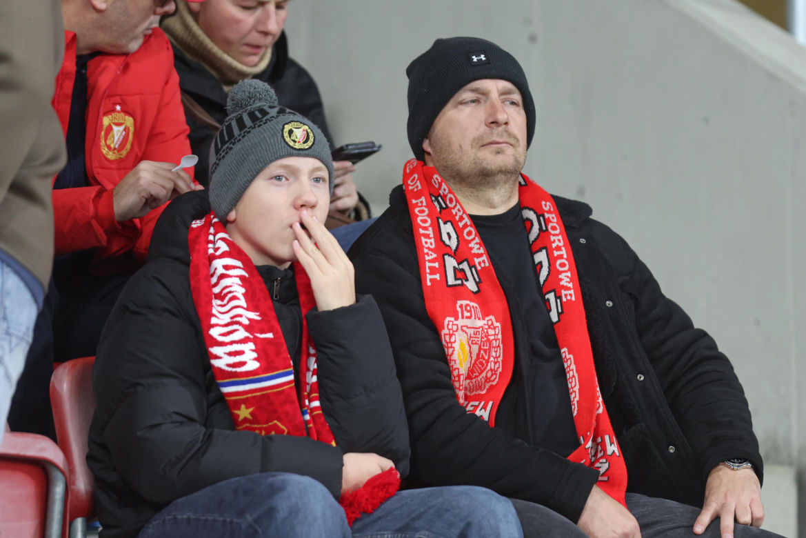 Widzew Łódź - Górnik Zabrze: Zdjęcia kibiców i zawodników z klasyku w ramach 12. kolejki PKO BP Ekstraklasy