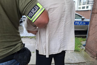 Furia w centrum Częstochowy. Patryk R. oskarżony o usiłowanie zabójstwa i pobicie