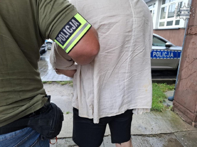 Furia w centrum Częstochowy. Patryk R. oskarżony o usiłowanie zabójstwa i pobicie