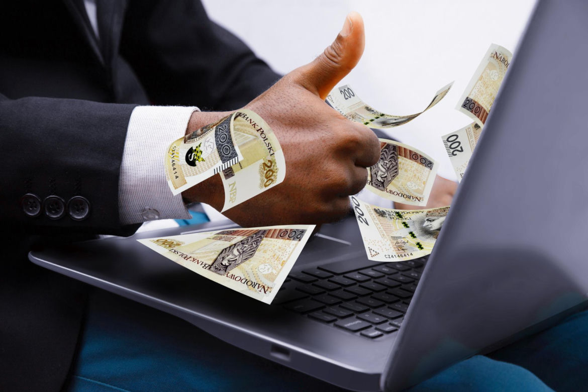 Finanse i rachunkowość - 1073 osób