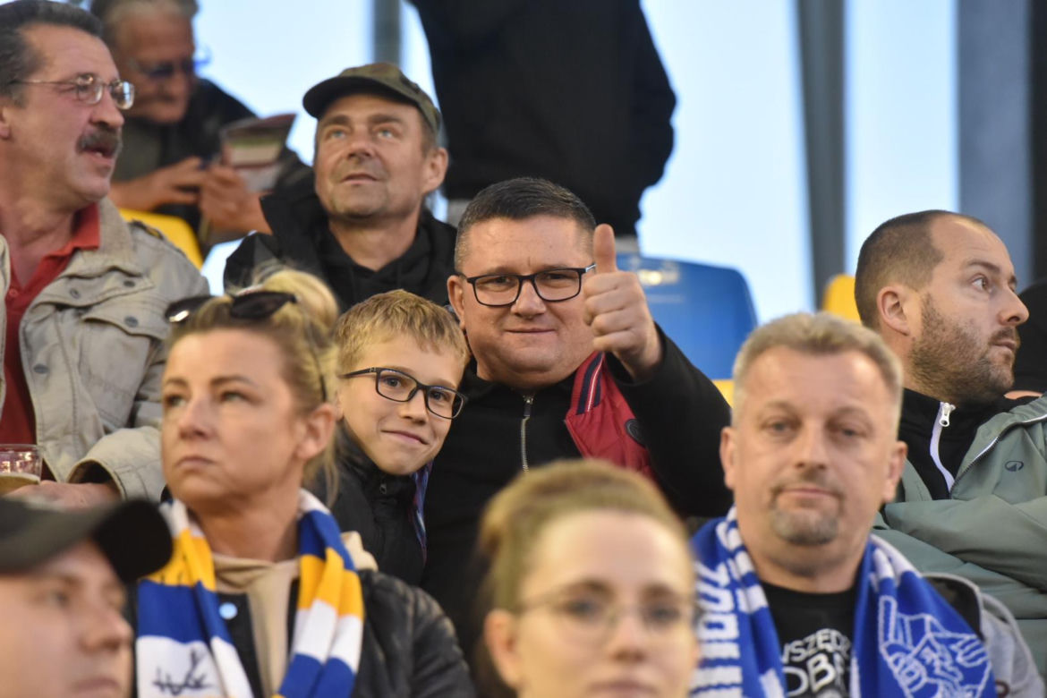 PRES Grupa Deweloperska Toruń - Bayersystem GKM Grudziądz, zdjęcia Motoareny. Fotorelacja z trybun i toru