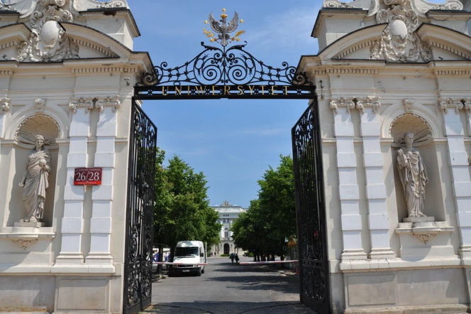  Początek roku akademickiego na UW. Kiedy uroczysta inauguracja? Czy jest obowiązkowa?