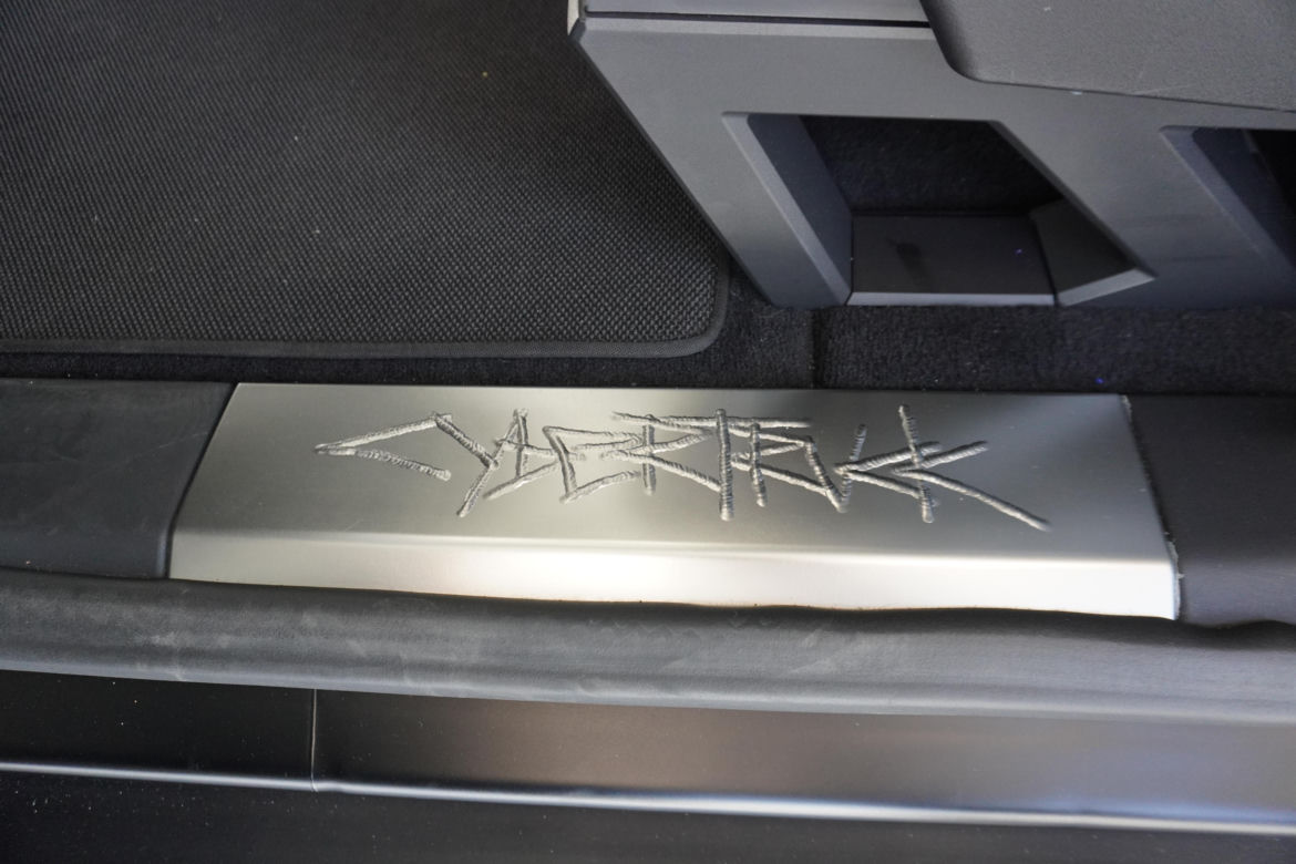 Tesla Cybertruck 