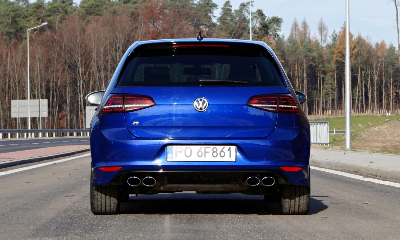 Volkswagen Golf R 2.0 TSI 300 KM