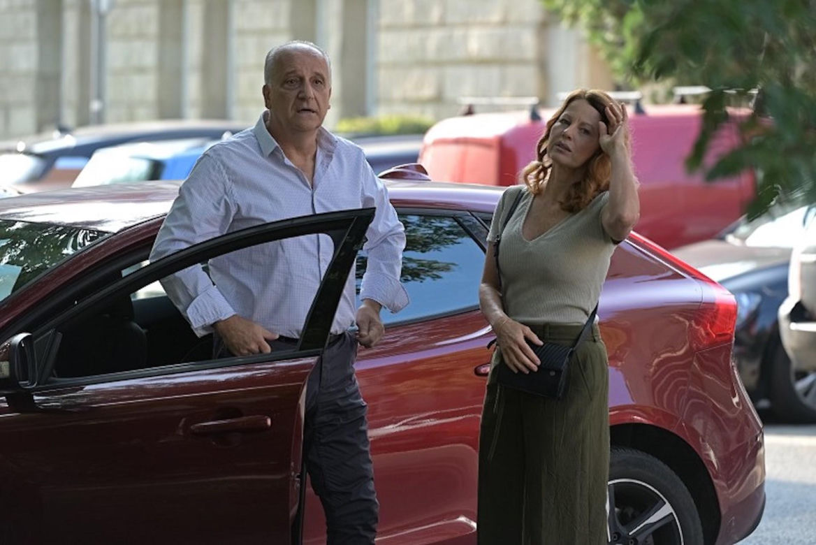 Pierwsza miłość, odcinek 3921: Teresa (Ewa Skibińska), Marek (Maciej Tomaszewski)
