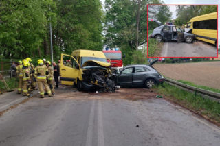 Potworna kraksa busa i osobówki. Wśród poszkodowanych są dzieci!