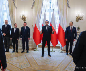 Karol Nawrocki ma nową radę. Siedmiu posłów wyróżnionych! Niektóre nazwiska zaskakują!