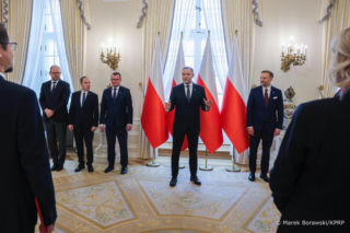 Karol Nawrocki ma nową radę. Siedmiu posłów wyróżnionych! Niektóre nazwiska zaskakują!