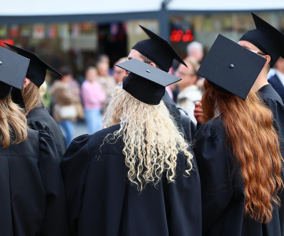 Studenci wygrali z uczelnią. Podnoszenie czesnego jest niezgodne z prawem