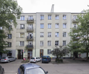 Rozkładające się zwłoki na Ochocie. 32-latek w rękach policji