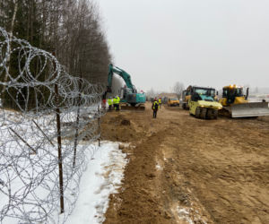 Budują mur na granicy polsko-białoruskiej