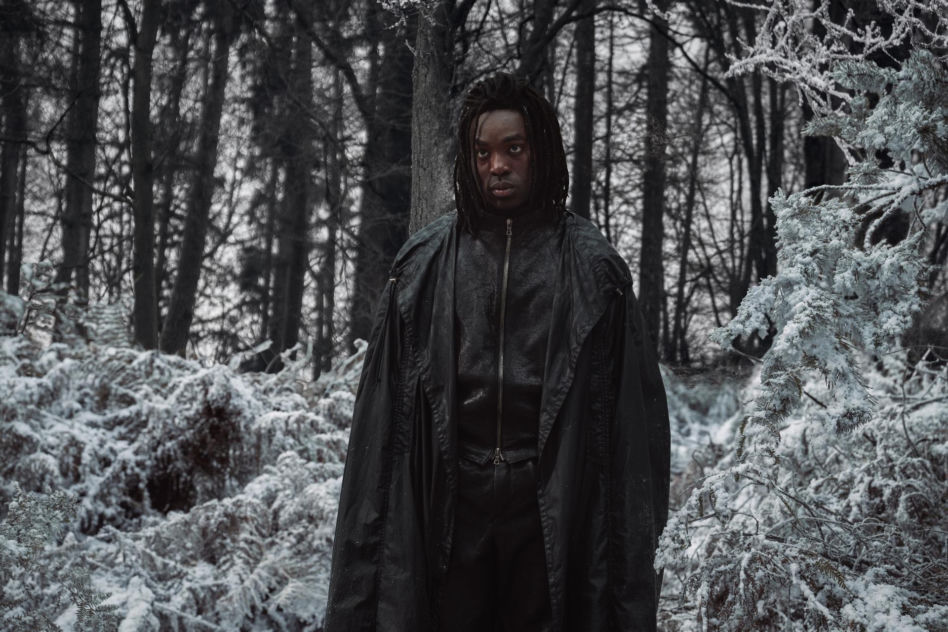 Paapa Essiedu jako Severus Snape