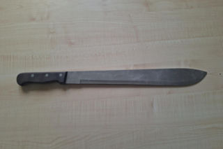 Maczeta znaleziona w pobliżu miejsca rozboju