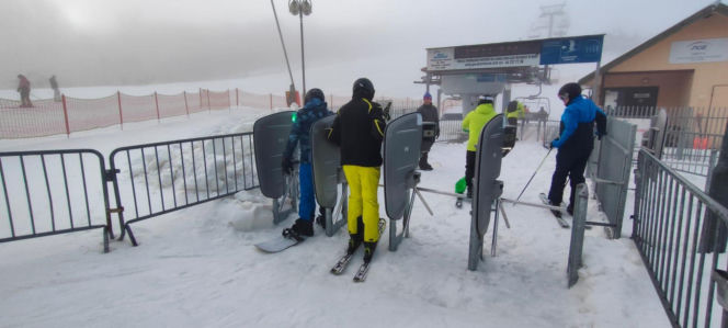 W Łódzkiem jak w Białce Tatrzańskiej. Góra Kamieńsk rozpoczęła sezon