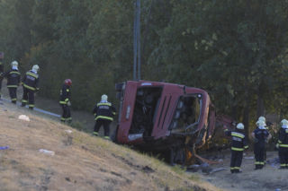 Ksiądz Krzysztof pochowa pielgrzymów po tragedii na Węgrzech. Ogromna tragedia, smutny czas dla parafii