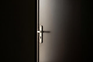 Areszt za rozbój z kastetem. Co czeka 22 i 25-latka?