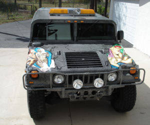 Hummer H1 koszykarza Dennisa Rodmana