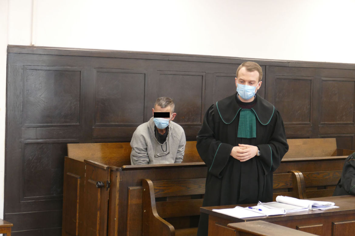 Pan Artur z Łodzi cudem uszedł z życiem po ataku psów