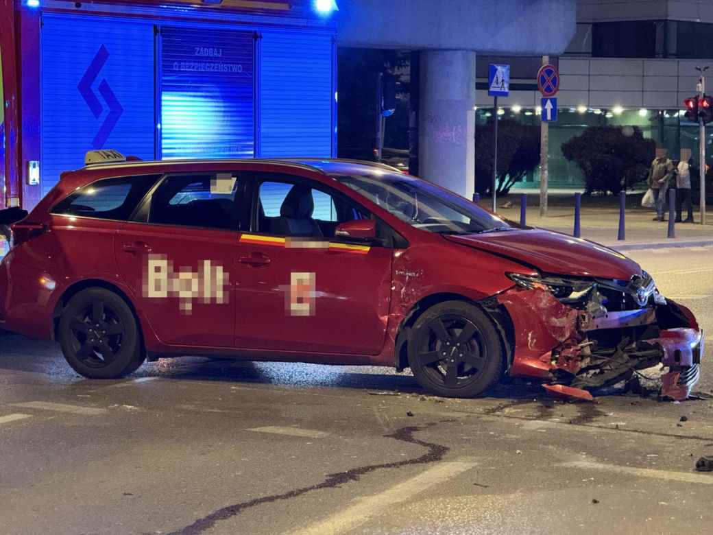 Kłótnia dwóch braci zakończona wypadkiem. Jeden wiózł drugiego na aucie. Potem się rozbili