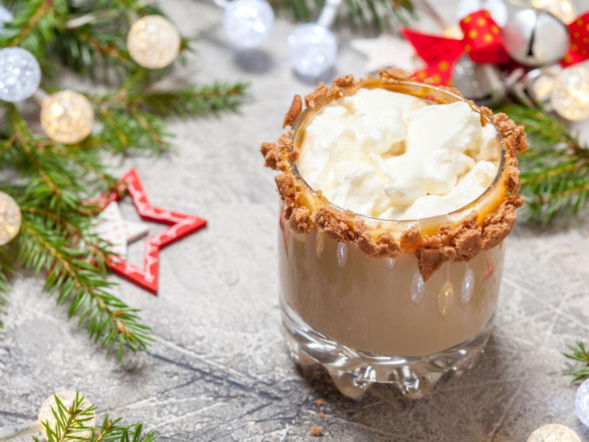 Zamiast piernika robię ten świąteczny deser. Budyń smakuje obłędnie i jest gotowy w 10 minut 