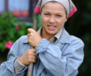 Pamiętacie „Zróbmy sobie wnuka”? Tak dziś wyglądają gwiazdy filmu