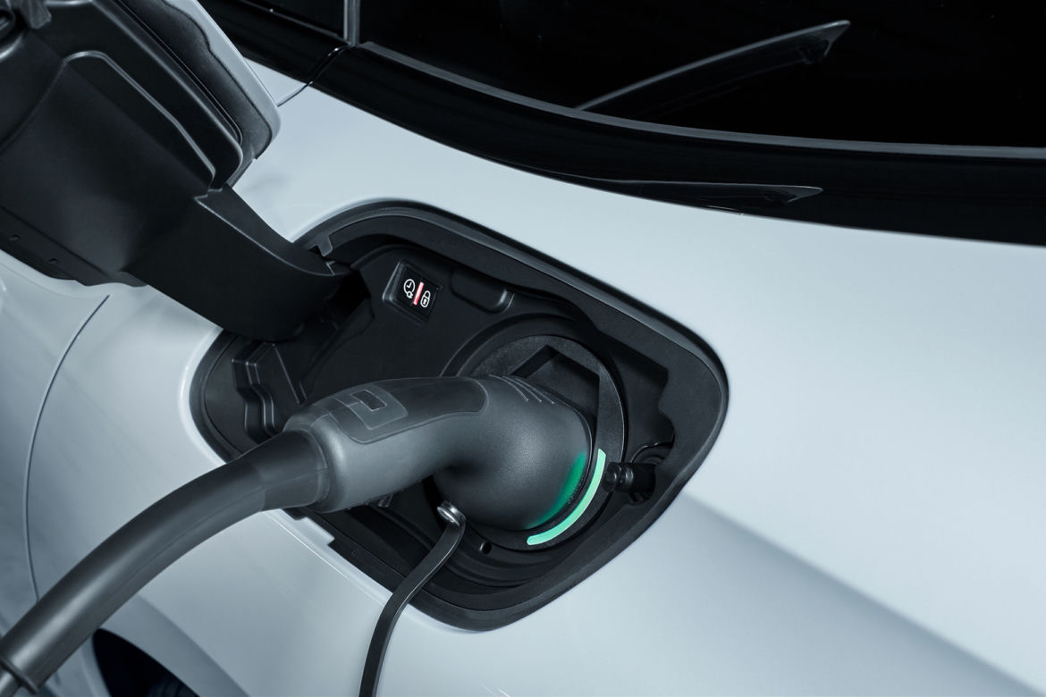 Peugeot 508 HYbrid SW