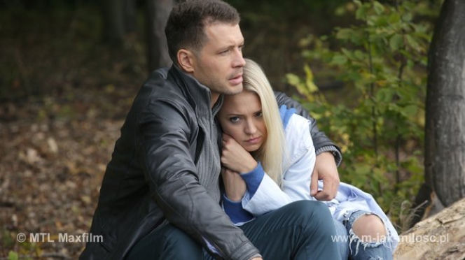 M jak miłość odc. 1194. Joasia (Barbara Kurdej-Szatan), Tomek (Andrzej Młynarczyk)
