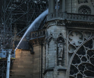 pożar katedry Notre-Dame w Paryżu (15.04.2019)