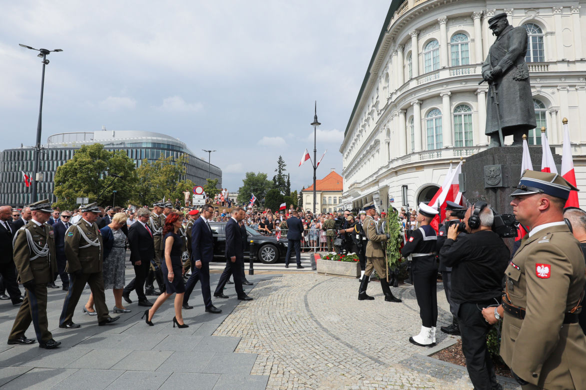 Oficjalne uroczystości w okolicy pl. Piłsudskiego