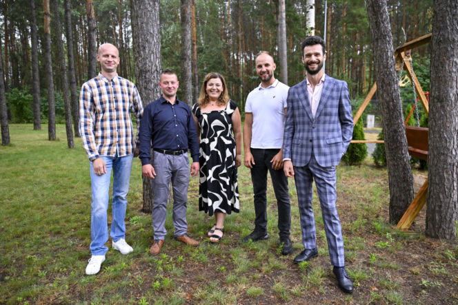 Krzysztof z Rolnika zakochany! Fani wpadli w ekstazę