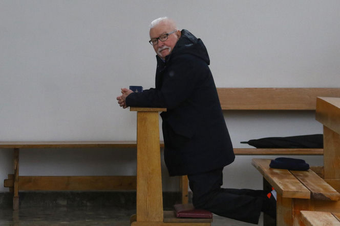 Lech Wałęsa bez temblaka