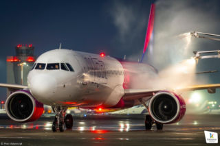 Paraliż na lotnisku w Krakowie. Samoloty lądują w Katowicach. Jest jeden ważny powód