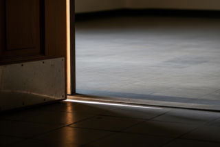 Dekarz terroryzował seniorki na Ochocie. Co zdradziło Daniela D. policji?