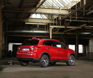 Mitsubishi ASX lifting 2016