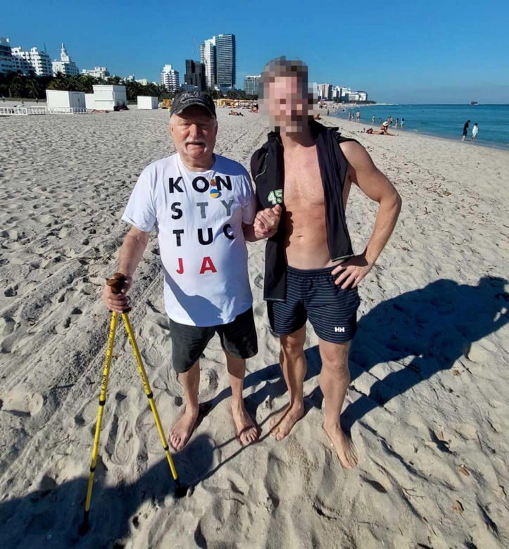 Wałęsa na plaży w Miami