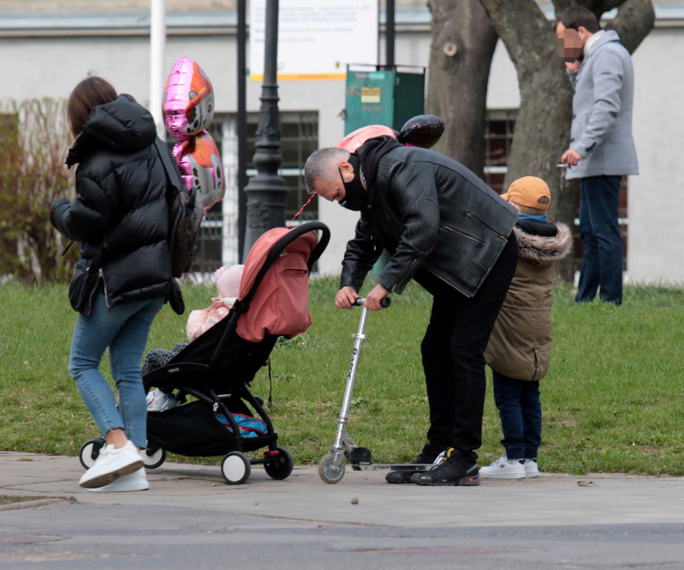Prowadzi wózek za 4000 zł