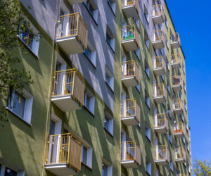 Mieszkańcy PRL-owskich bloków zaalarmowani