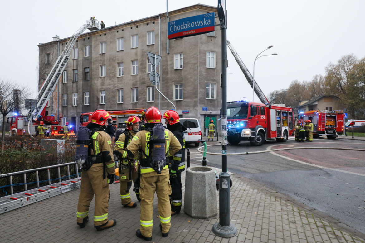 Pożar w kamienicy przy ul. Chodakowskiej