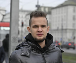 Koniec ze spaniem na siedzeniach w komunikacji miejskiej. Radni przegłosowali uchwałę