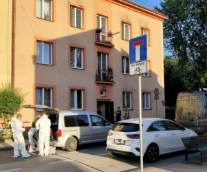 Cztery ciała w mieszkaniu! Wśród zmarłych zaledwie 8-dniowe dziecko