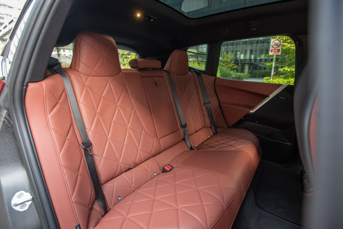 BMW iX xDrive 50