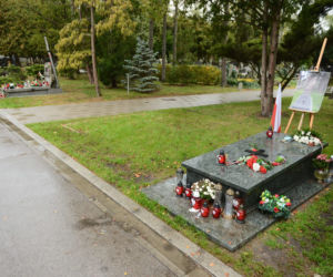 Grób Kornela Morawieckiego